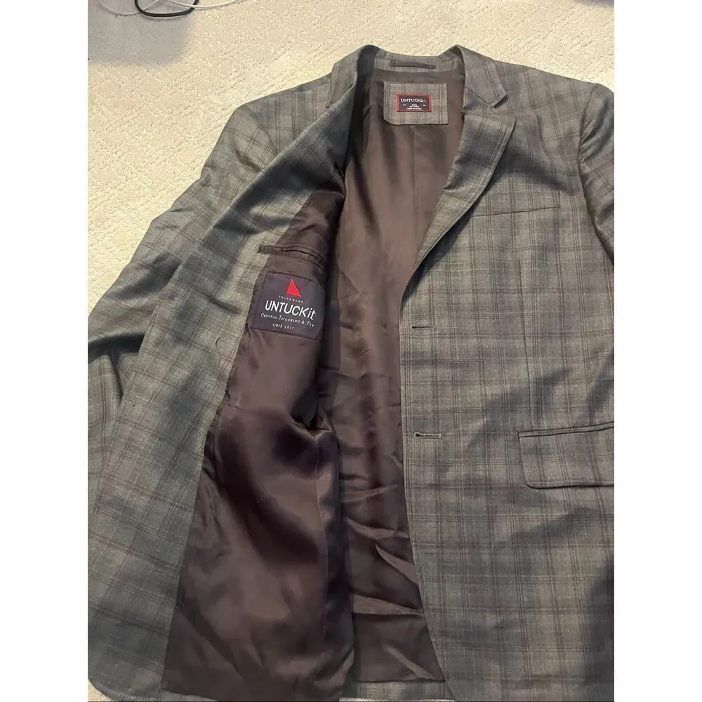 UNTUCKit Men’s 100% Wool Sportscoat